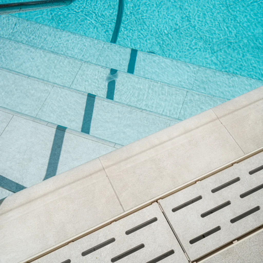 Pool Garden Beige 03